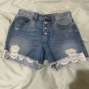 high waisted button-fly lace trim denim shorts! size s-m